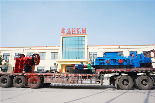 1212液壓對輥破碎機發(fā)貨西西藏普蘭縣