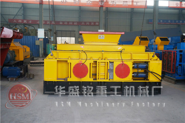 大型對(duì)輥破碎機(jī)成套設(shè)備哪個(gè)廠家有賣(mài)的